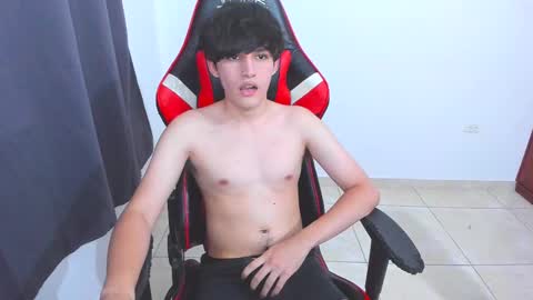 Snapshot of eren_tatakae chatting on September 2025 10:25:02 PM eren_tatakae online show from September 2025 10:25:02 PM