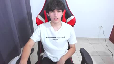 Snapshot of eren_tatakae chatting on October 2025 11:57:02 PM eren_tatakae online show from October 2025 11:57:02 PM