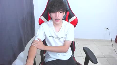 Snapshot of eren_tatakae chatting on October 2025 03:07:01 AM eren_tatakae online show from October 2025 03:07:01 AM