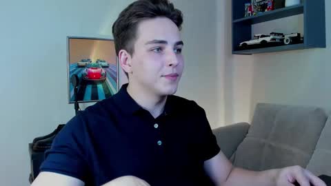 Eric online show from October 2025 07:45:01 PM