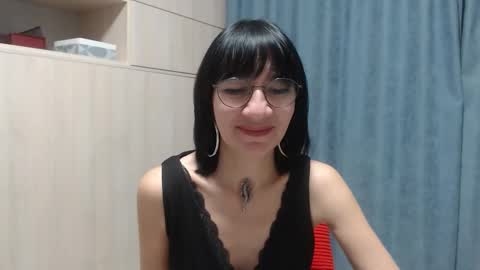 ericablack8 online show from January 2025 10:11:02 PM