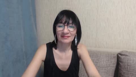 ericablack8 online show from January 2025 05:33:02 PM