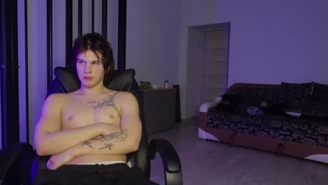 Snapshot of erick_grant chatting on January 2025 02:07:02 AM ERICK GRANT online show from January 2025 02:07:02 AM