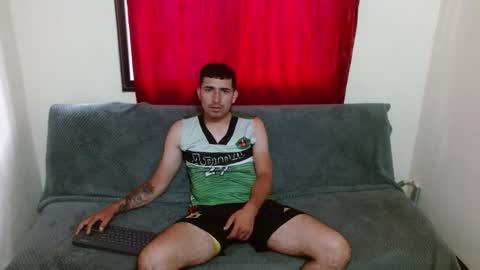 Snapshot of erick_lopez22 chatting on November 2025 04:14:02 PM erick lopez online show from November 2025 04:14:02 PM