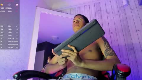 Snapshot of erick_wal chatting on September 2025 10:00:01 PM online show from September 2025 10:00:01 PM