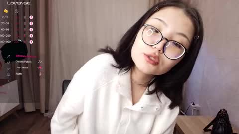 Erika online show from September 2025 02:13:02 AM