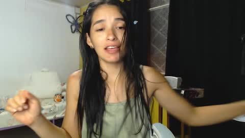 erina_1 online show from December 2024 03:03:02 AM