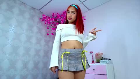 Erline online show from September 2025 03:46:02 PM