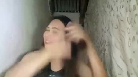 Snapshot of ermajoy chatting on October 2025 10:27:01 AM ermajoy online show from October 2025 10:27:01 AM