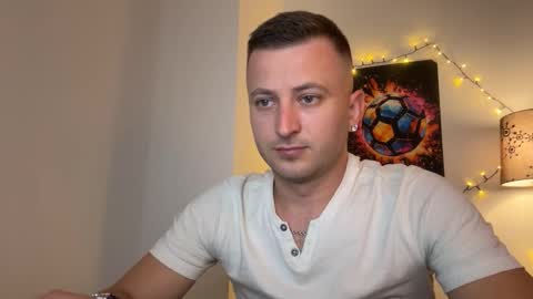 Snapshot of eroslane chatting on November 2025 07:57:01 PM eroslane online show from November 2025 07:57:01 PM