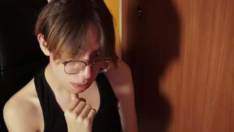 eroslove90 online show from November 2025 02:10:02 AM