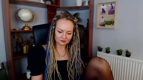 Snapshot of erotic_kaya chatting on January 2025 03:29:02 PM KAYA online show from January 2025 03:29:02 PM