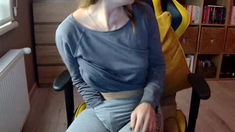 Melissa   online show from January 2025 03:24:02 PM