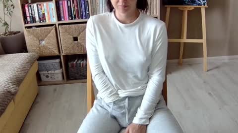 Melissa   online show from September 2025 08:51:02 AM