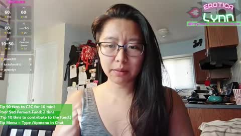 Snapshot of eroticalynn chatting on September 2025 08:09:01 PM Lynn online show from September 2025 08:09:01 PM