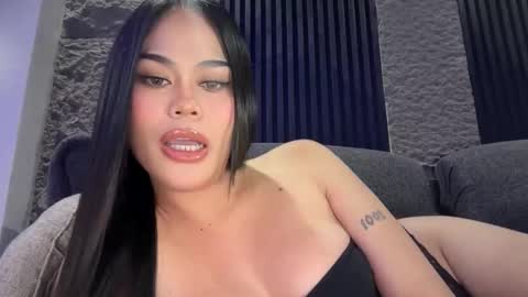 monica online show from October 2025 05:41:01 AM