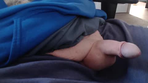 Snapshot of esfultz69 chatting on January 2025 07:10:02 PM esfultz69 online show from January 2025 07:10:02 PM