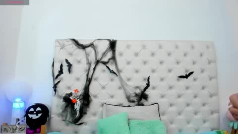 Snapshot of esmeralda_06 chatting on October 2025 03:35:01 PM esmeralda online show from October 2025 03:35:01 PM