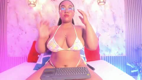 esmeralda online show from March 2025 09:40:02 AM