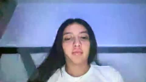 esmeraldagu online show from November 2025 05:12:01 PM