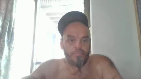 Snapshot of essensualelf chatting on September 2025 01:17:01 AM Essensual Elf online show from September 2025 01:17:01 AM