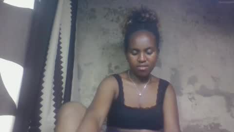 estanie online show from September 2025 09:09:01 PM