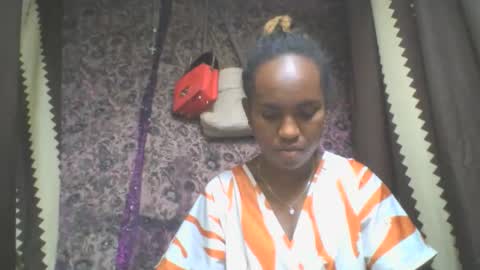 estanie online show from October 2025 09:10:02 AM