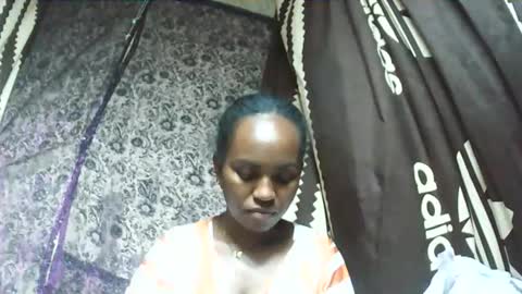 estanie online show from November 2025 08:47:02 PM