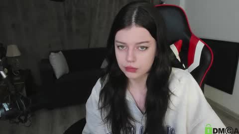 esteria online show from January 2025 11:06:01 PM