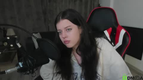 esteria online show from January 2025 02:54:02 AM