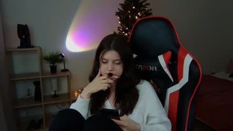 esteria online show from January 2025 11:40:02 PM