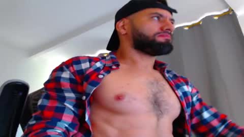 Snapshot of esteban7984068 chatting on October 2025 12:50:01 PM esteban online show from October 2025 12:50:01 PM