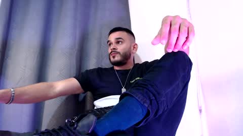 Esteban Fernandez online show from December 2024 05:15:01 AM