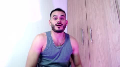 Esteban Fernandez online show from January 2025 04:59:01 PM