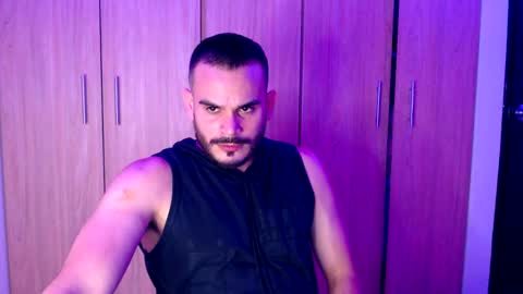 Esteban Fernandez online show from February 2025 05:32:01 AM