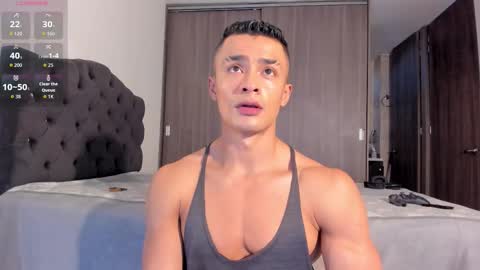 Snapshot of esteban_stud97 chatting on November 2025 09:38:02 PM Esteban Stud online show from November 2025 09:38:02 PM
