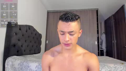 Snapshot of esteban_stud97 chatting on November 2025 09:28:01 PM Esteban Stud online show from November 2025 09:28:01 PM