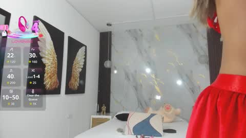 Snapshot of estephany_doll chatting on October 2025 09:59:01 PM Estephany online show from October 2025 09:59:01 PM