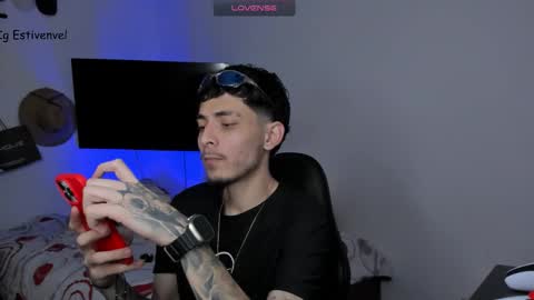 Snapshot of estivenvel chatting on November 2025 05:45:02 PM estivenvel online show from November 2025 05:45:02 PM