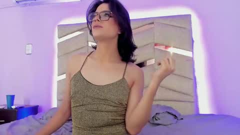 Eterea online show from December 2024 02:41:01 AM