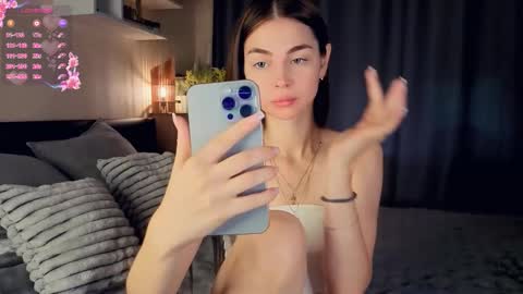 Mary online show from October 2025 08:11:02 AM