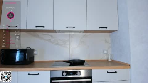 Elsa online show from March 2025 10:39:02 PM