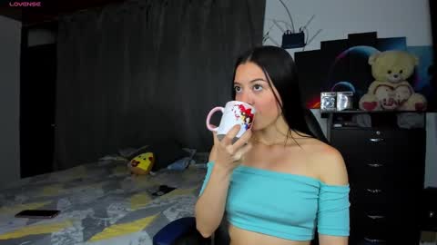 Snapshot of ethan_chloee chatting on February 2025 03:15:01 AM Chloe Ethan online show from February 2025 03:15:01 AM