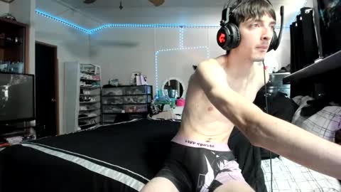 ethan_ford online show from December 2024 04:05:01 PM