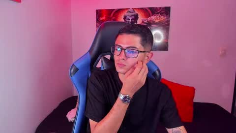 ETHAN SAI online show from November 2025 12:54:01 AM