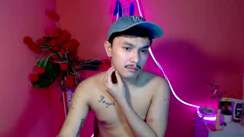 Snapshot of ethan_uwuxx chatting on October 2025 04:57:02 AM DAVE online show from October 2025 04:57:02 AM