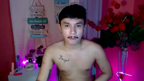 Snapshot of ethan_uwuxx chatting on October 2025 04:40:02 AM DAVE online show from October 2025 04:40:02 AM