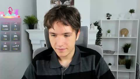 Ethan online show from September 2025 05:44:02 AM