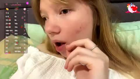 Lana online show from October 2025 05:48:02 AM