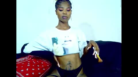 eva4him831 online show from January 2025 11:47:01 PM